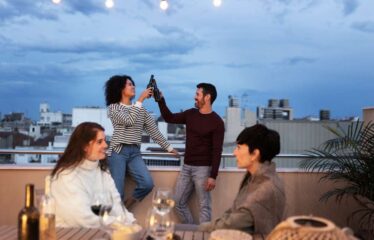 Commercial space and roof top Hotel 4000sqft plus 3000sqft